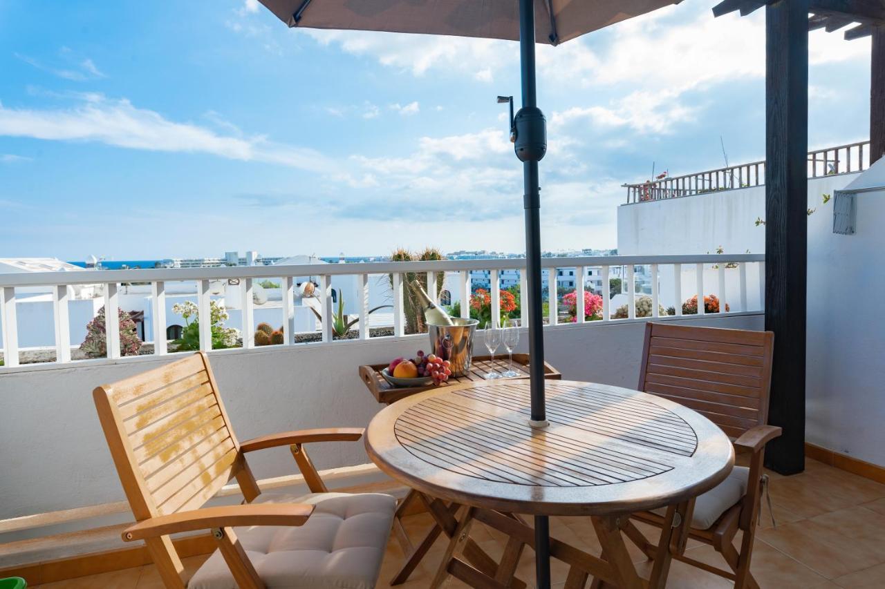Bliss -Panoramic Views- Apartman Costa Teguise Kültér fotó