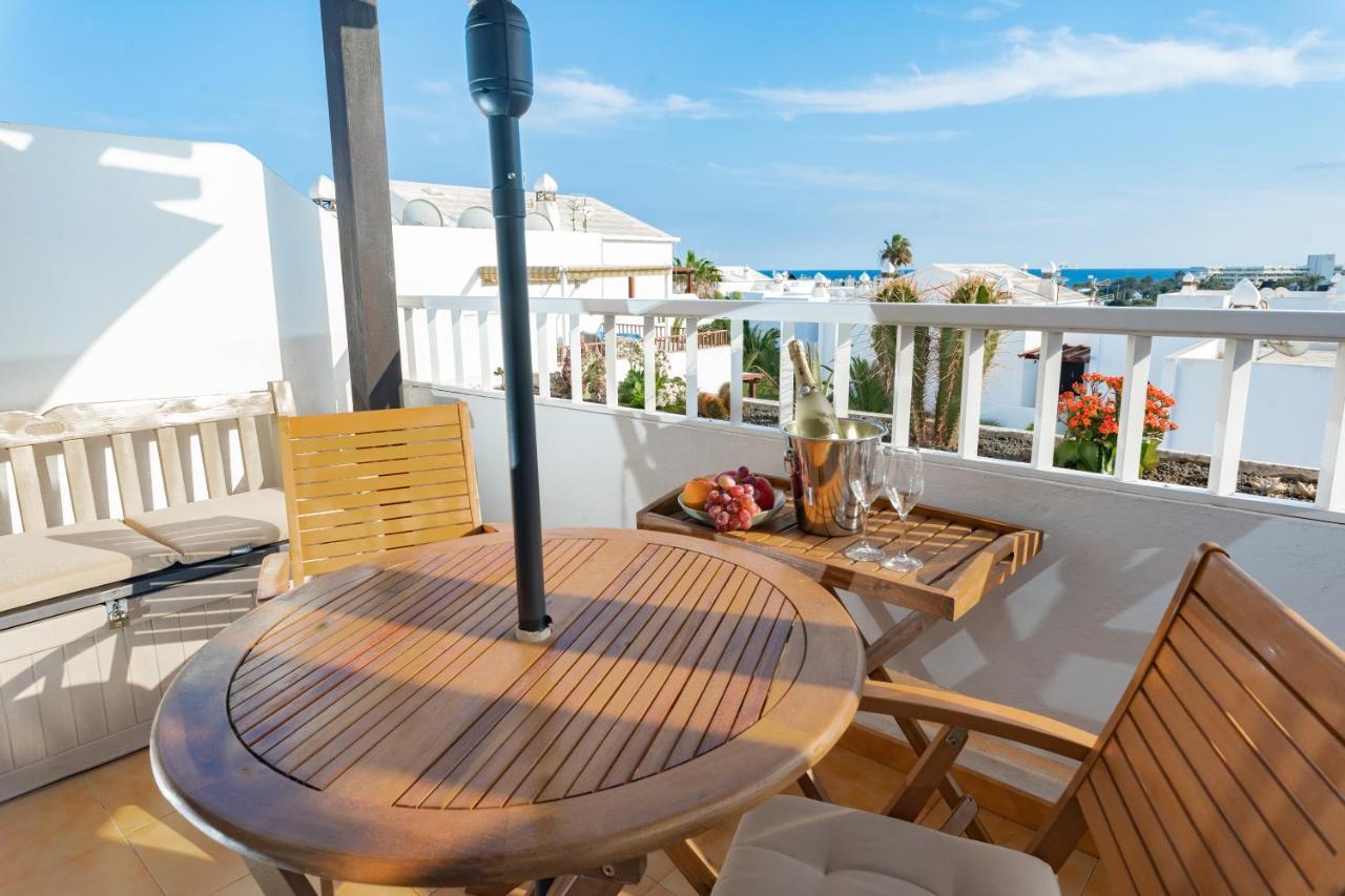 Bliss -Panoramic Views- Apartman Costa Teguise Kültér fotó